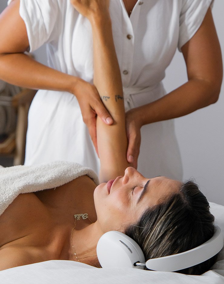 Relaxation massage at Atma Wellbeing